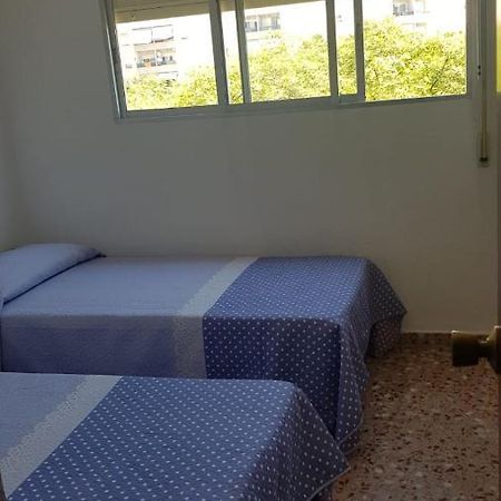 Apartamento En Campello A 250M De La Playa El Campello Bagian luar foto